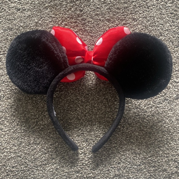 Classic Minnie Mouse Disney ears - Picture 2 of 2